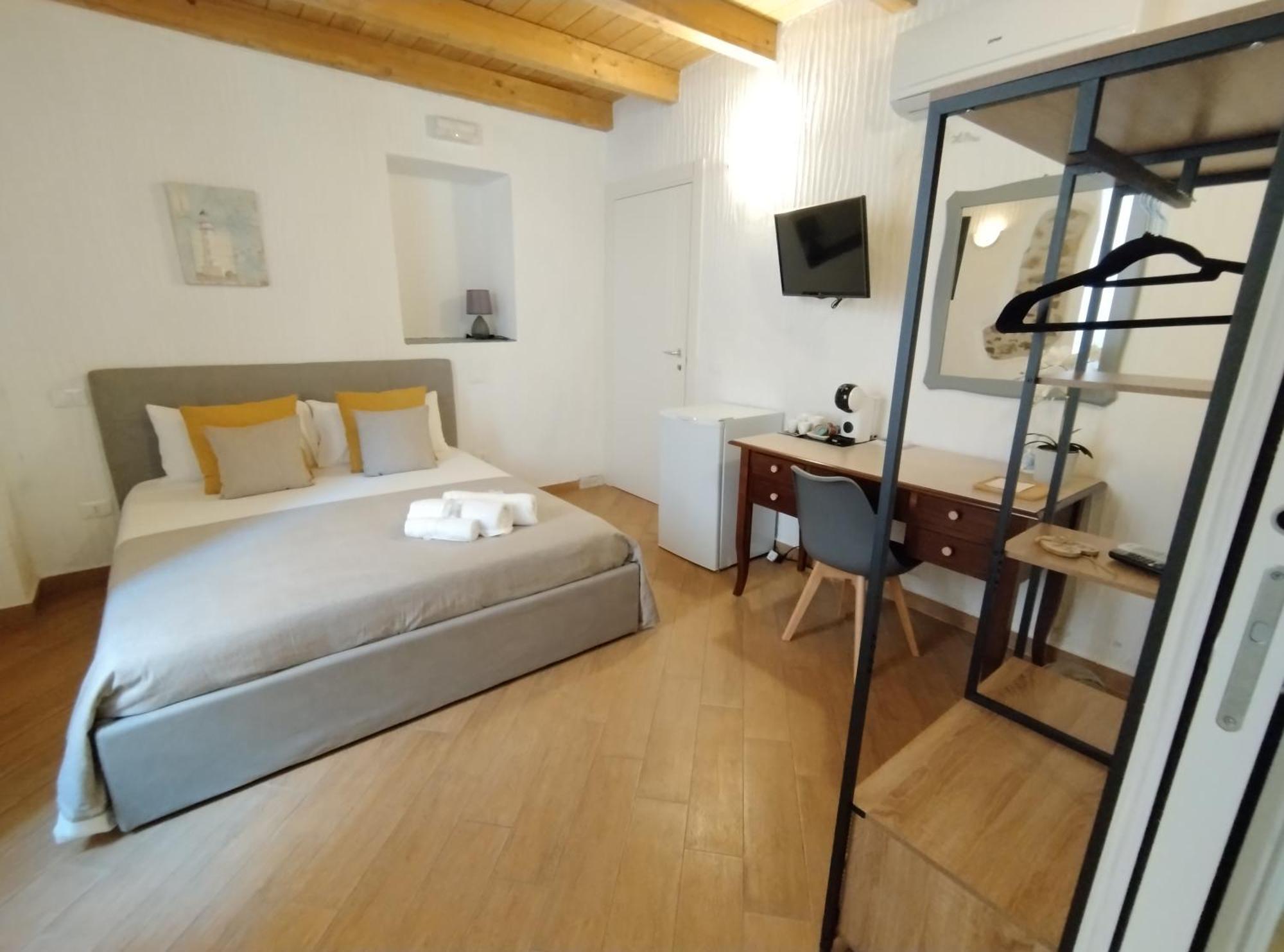 Holmann Suite & Rooms 올비아 외부 사진