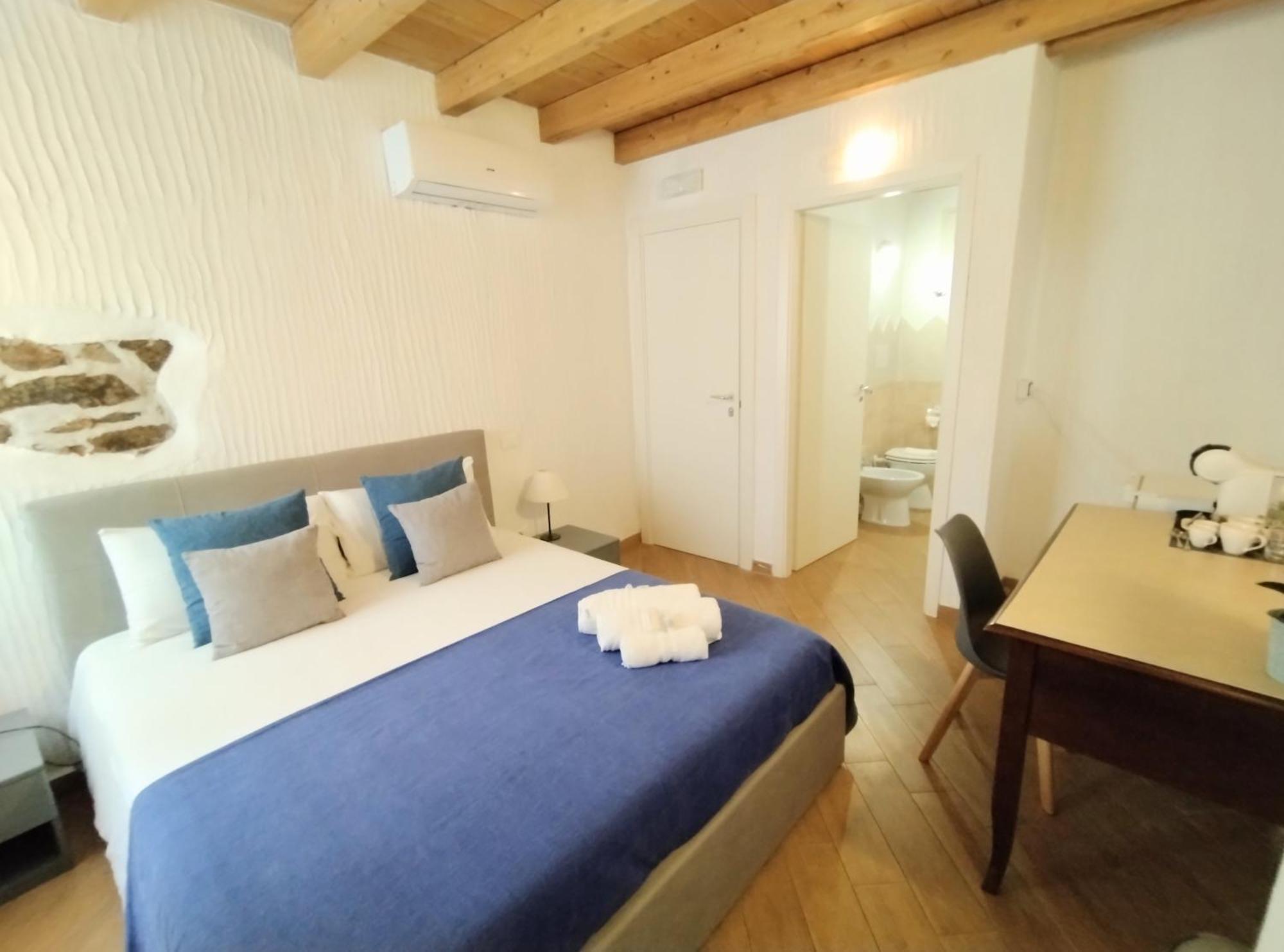 Holmann Suite & Rooms 올비아 외부 사진